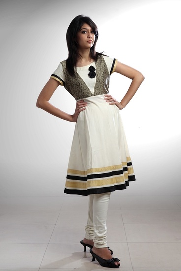 Black & Cream flared kurta